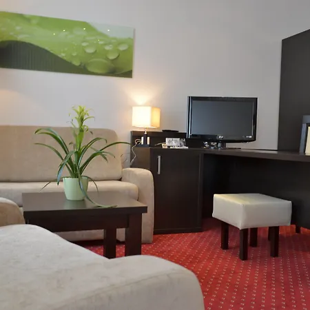 Herbst Hotel 3*